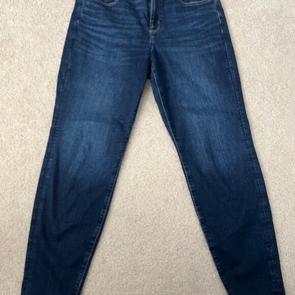 American Eagle Dark Wash Skinny Jeans, size 14R - Picture 2 of 3
